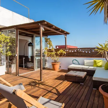 Exclusive Sagrada Familia Penthouse With Sea Views Apartment *